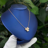 Diamond Flower Pendant – Gold