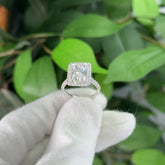 Radiant Engagement Ring 3.50 Carats | 18K Gold | 4.1g