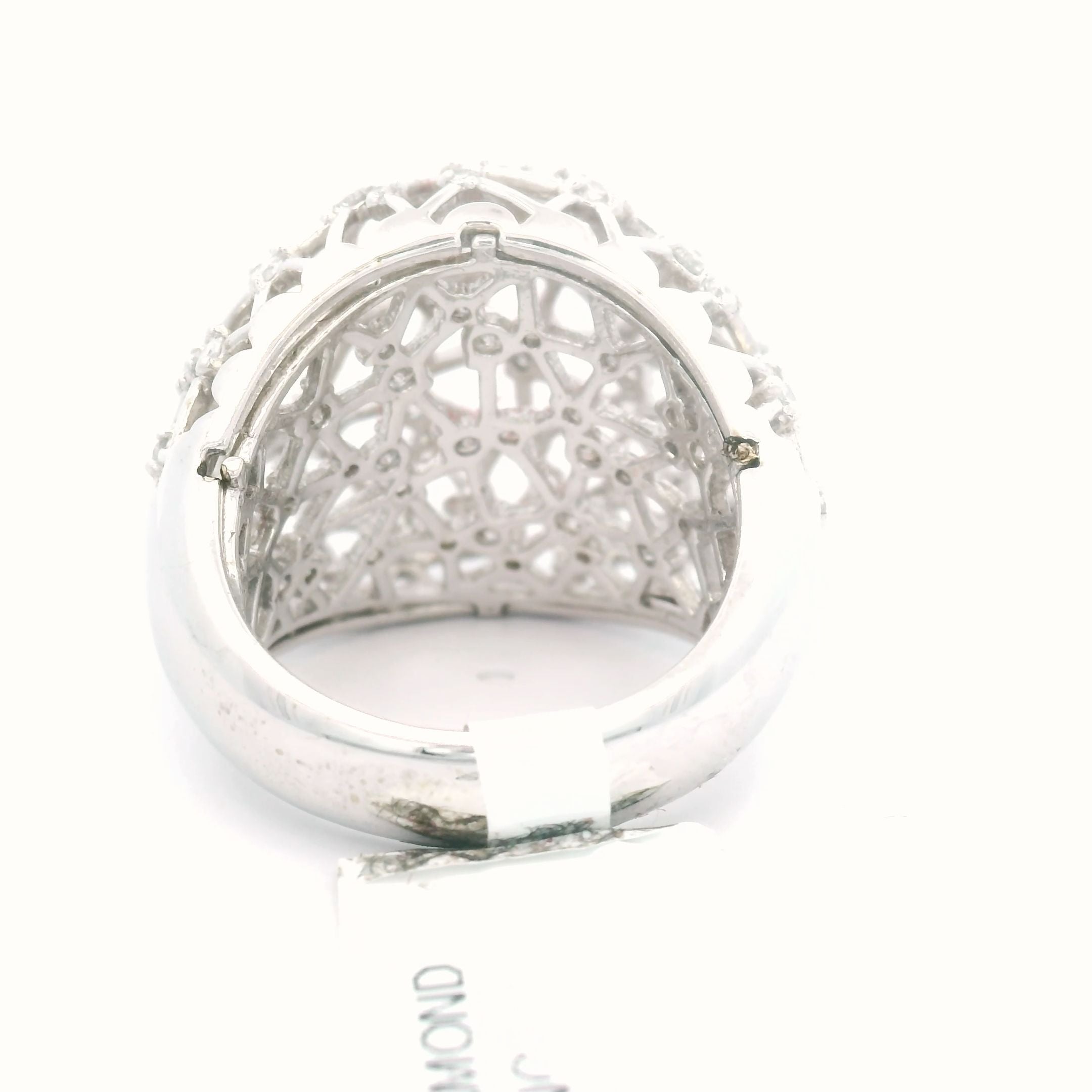 Fancy Designed stunning women's ring has round brilliant cut accent side stones