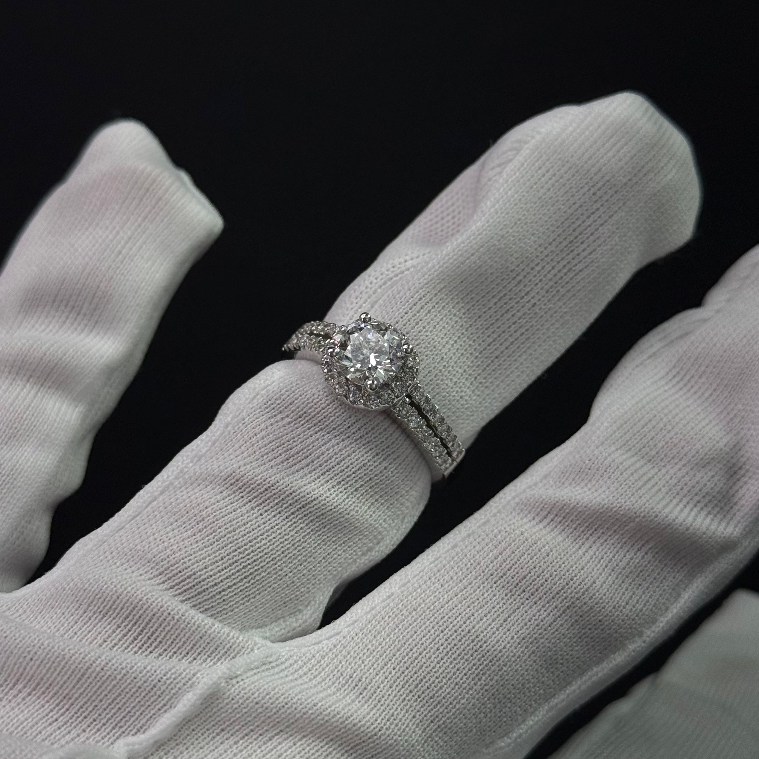 Round Shape Engagement Ring | 2 Rows of Diamonds | 14K Golg